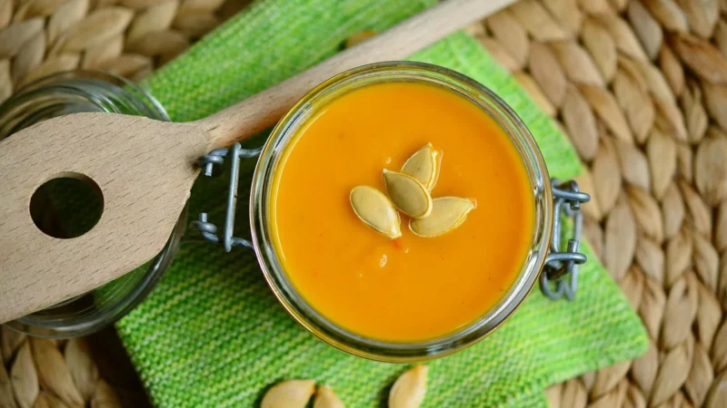 Harissa NMR: 5 sposobów na pikantną rewolucję w kuchni